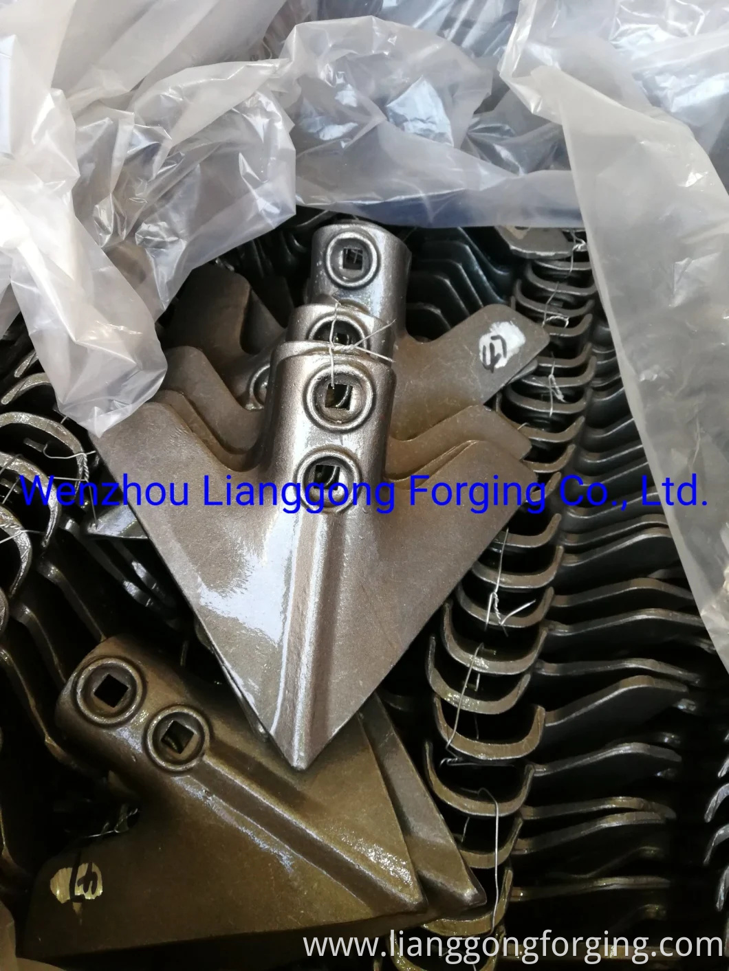 Customized Forging Plowshare Used in Rotary Cultivator